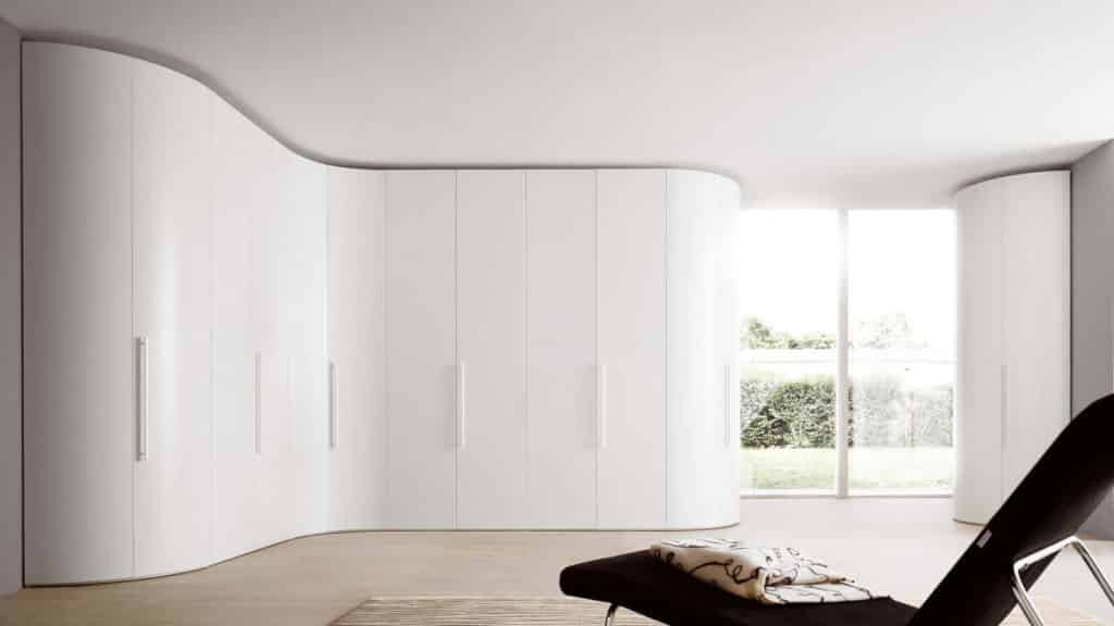 armoire arrondie blanche portes battantes